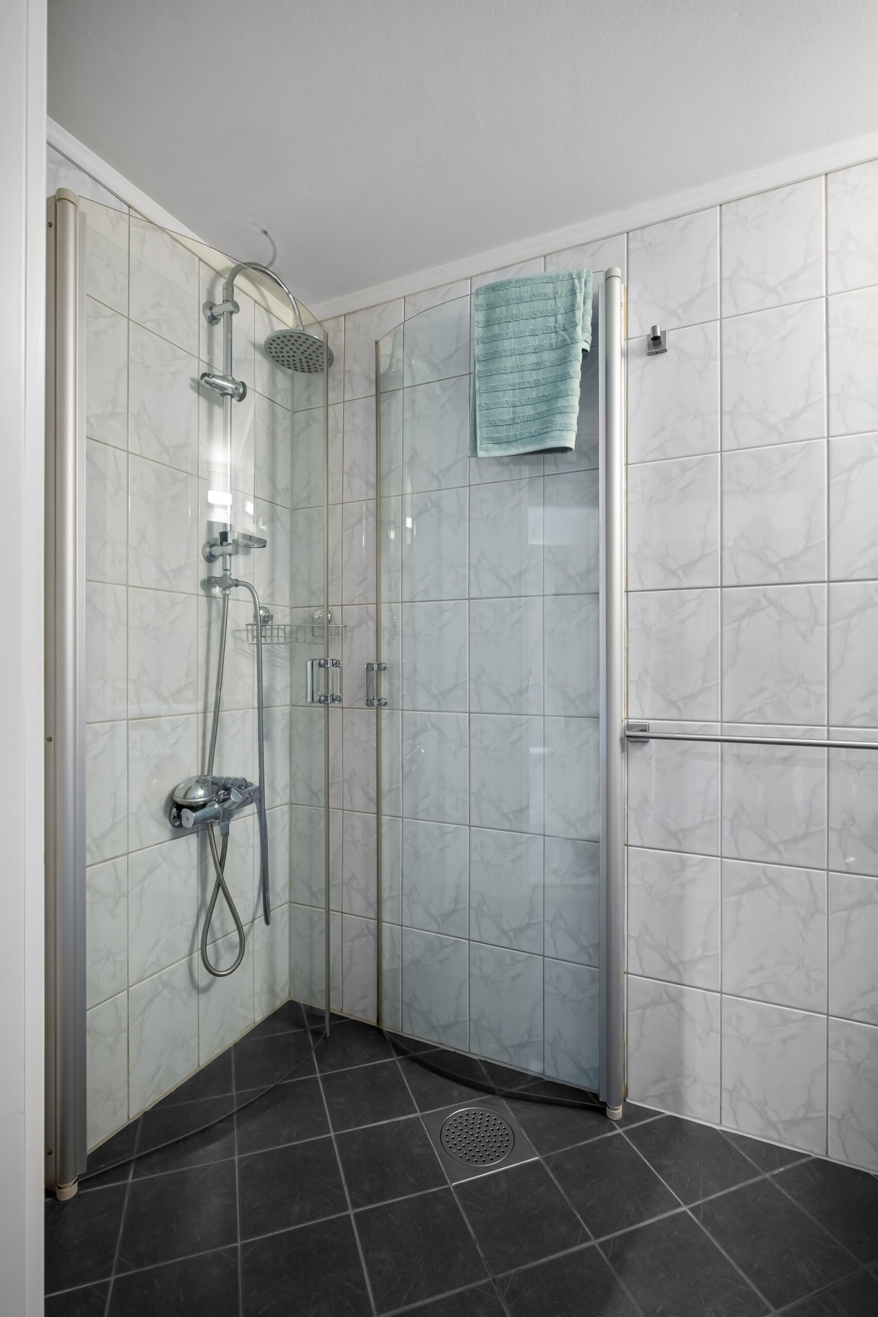 How Much Does a Tub-to-Shower Conversion Cost in Augusta, GA?